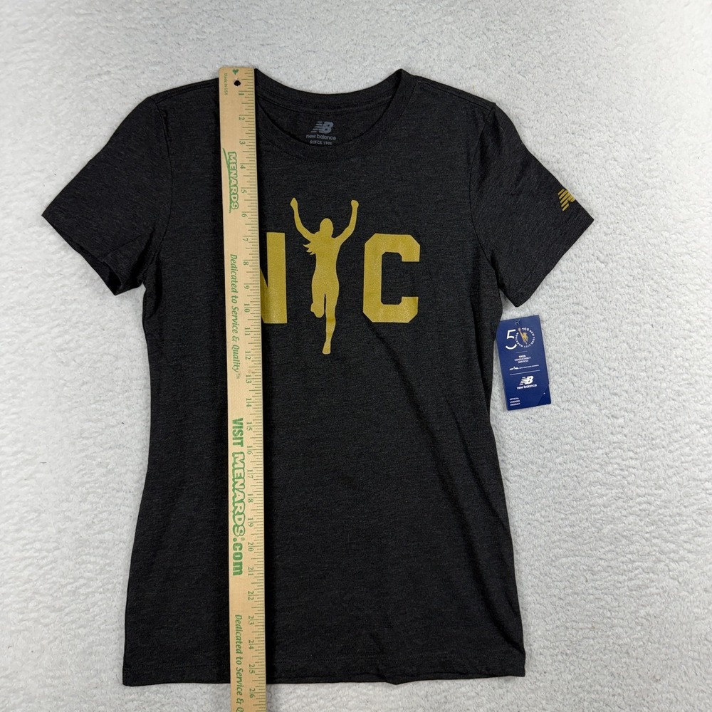 New Balance NYC Marathon T Shirt 2017 TCS Gray Gold Medium WT03638M-BK NWT - Picture 2 of 8